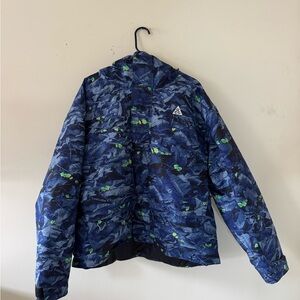 Nike ACG PrimaLoft Skull Peak Storm-FIT